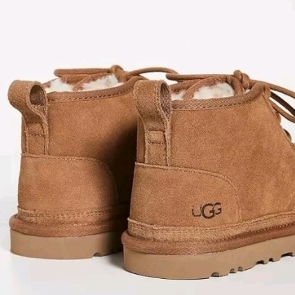 UGG Women's Brown Ankle Boots - Picture 6 of 16
